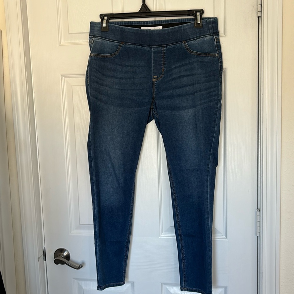 Old Navy Rockstar Jeans